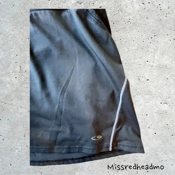 Champion Tennis Skirt - Large - Picture 3 of 4